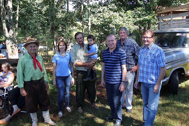 EXECUTIVO PRESTIGIA EVENTOS NO INTERIOR DO MUNICÍPIO